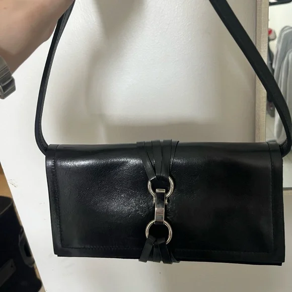 MARRIE SAINT PIERRE black leather purse - Picture 9 of 10